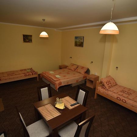 Hotel Eco Rural Tourism Association Skorenovac Exteriér fotografie