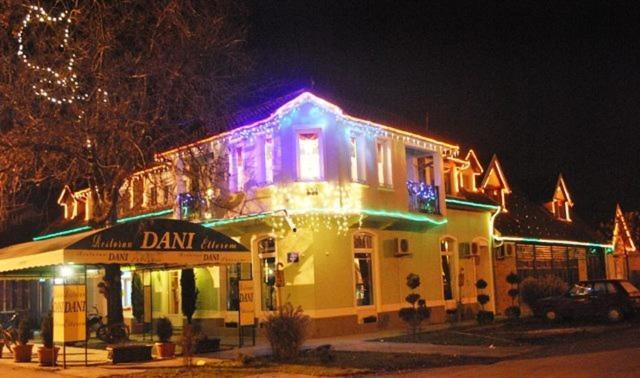 Hotel Eco Rural Tourism Association Skorenovac Exteriér fotografie