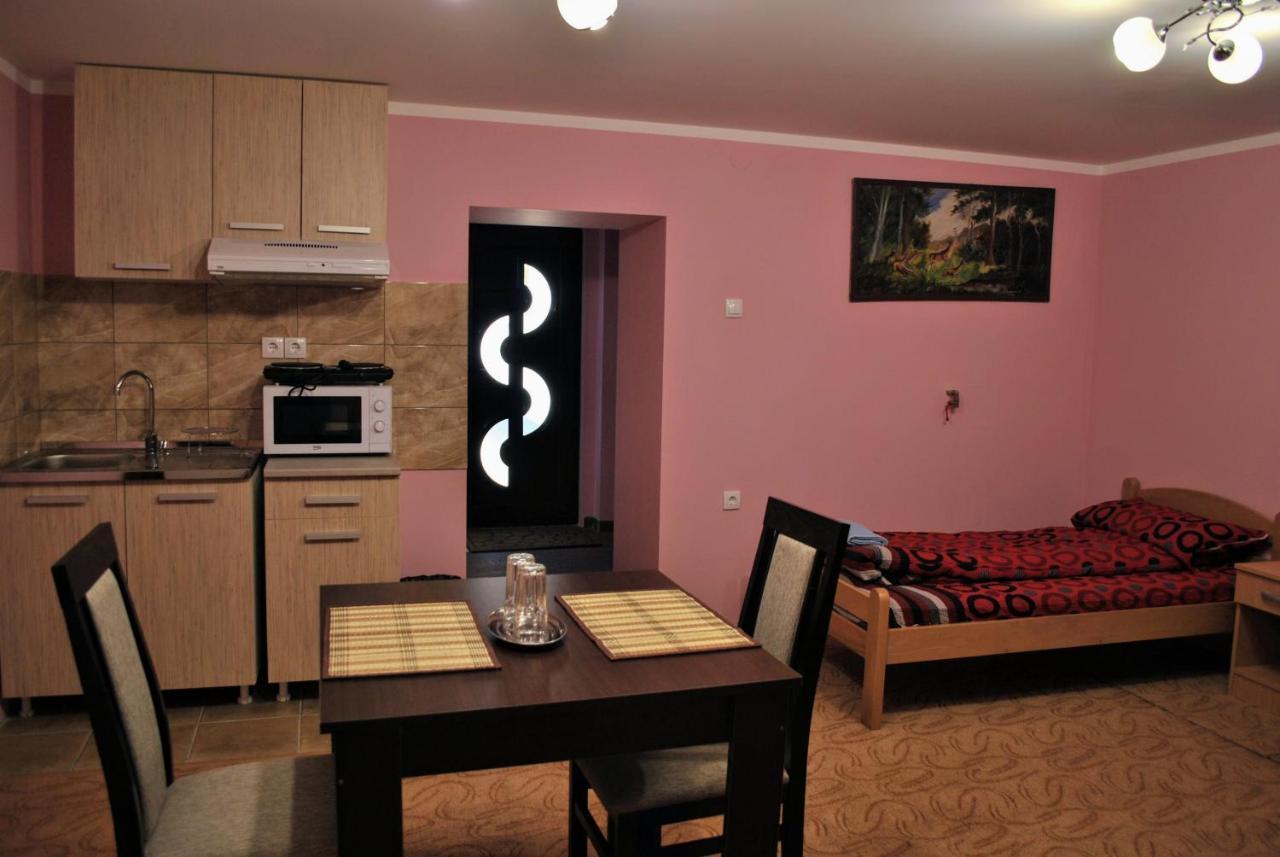 Hotel Eco Rural Tourism Association Skorenovac Exteriér fotografie